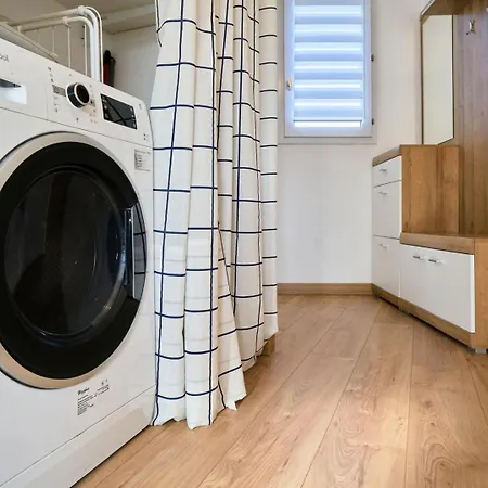 Bright In Hypercenter With Parking Apartment Tourcoing