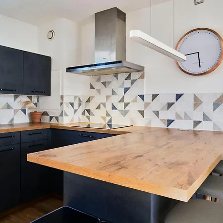 Apartment Bright In Hypercenter With Parking